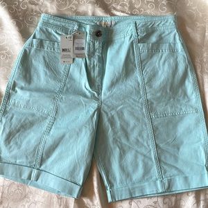 New Boden Womens Shorts Regular Fit Casual British Style Chino light blue
